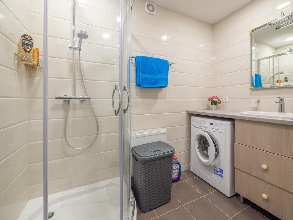 New!!!Townhouse Three Floors!!! Daire Jūrkalne Dış mekan fotoğraf
